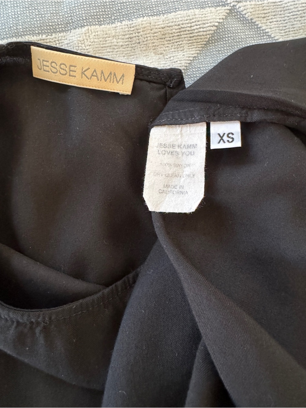 Jesse Kamm Steinem Tee Black size XS - Picture 5 of 5